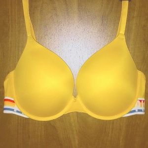 Victoria's Secret PINK bra